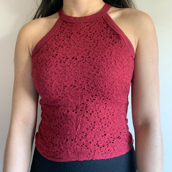 🦋2/$15🦋 Hollister Maroon Halter Top - Picture 3 of 4